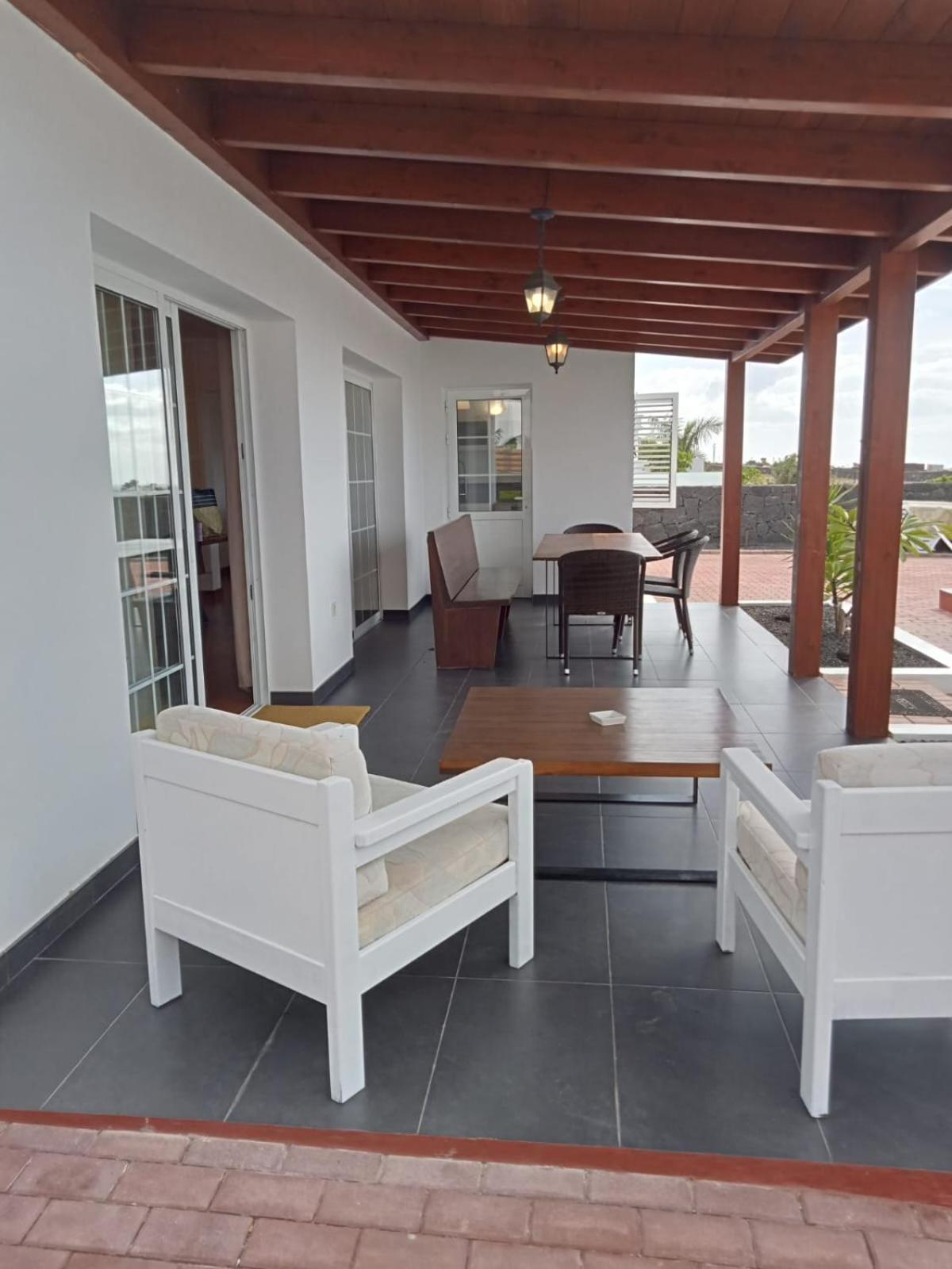 Villa Pol Lanzarote Puerto Calero Exterior photo