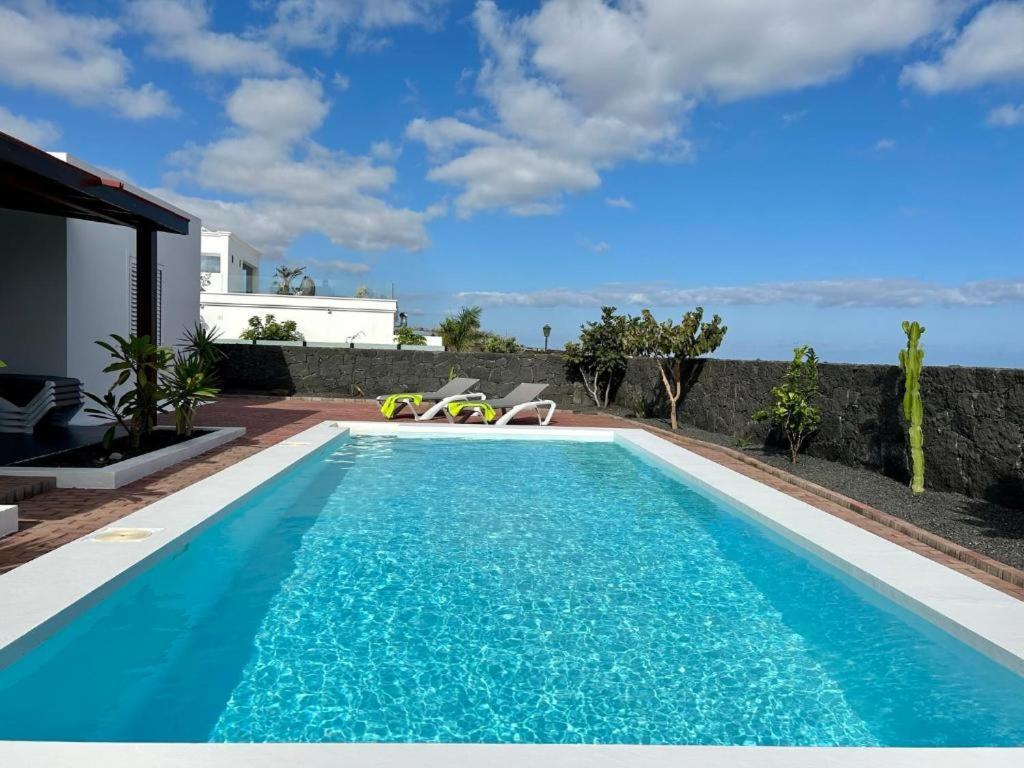 Villa Pol Lanzarote Puerto Calero Exterior photo